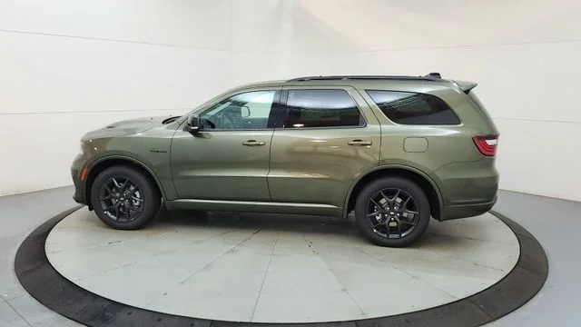 New 2026 Green Machine Exterior Paint Dodge GT Plus HEMI V8 image 6
