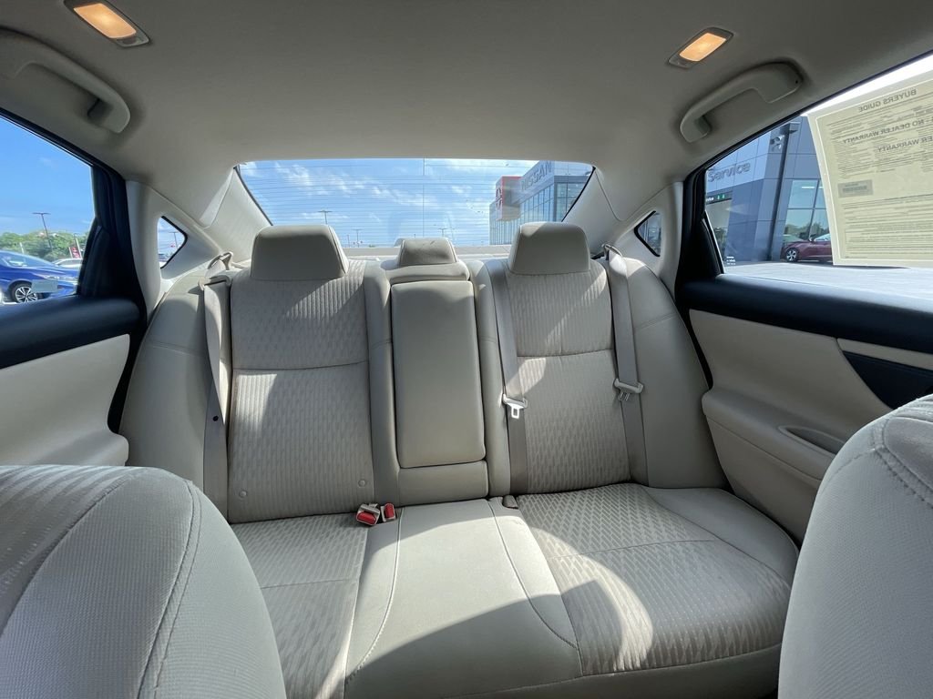Used 2017 Black Nissan 2.5 S image 12