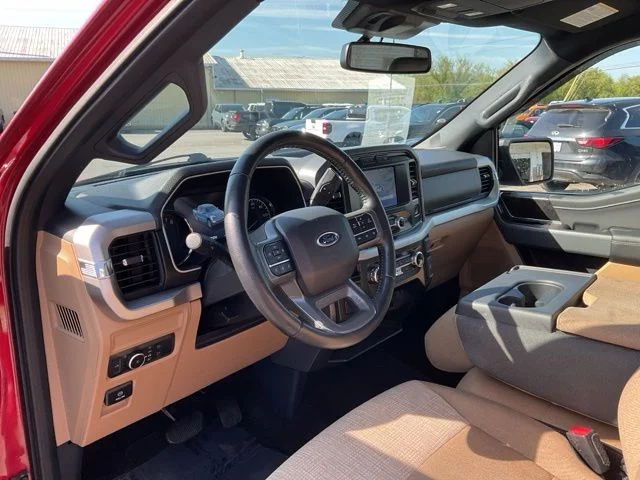 Used 2022 Red Ford XLT image 31