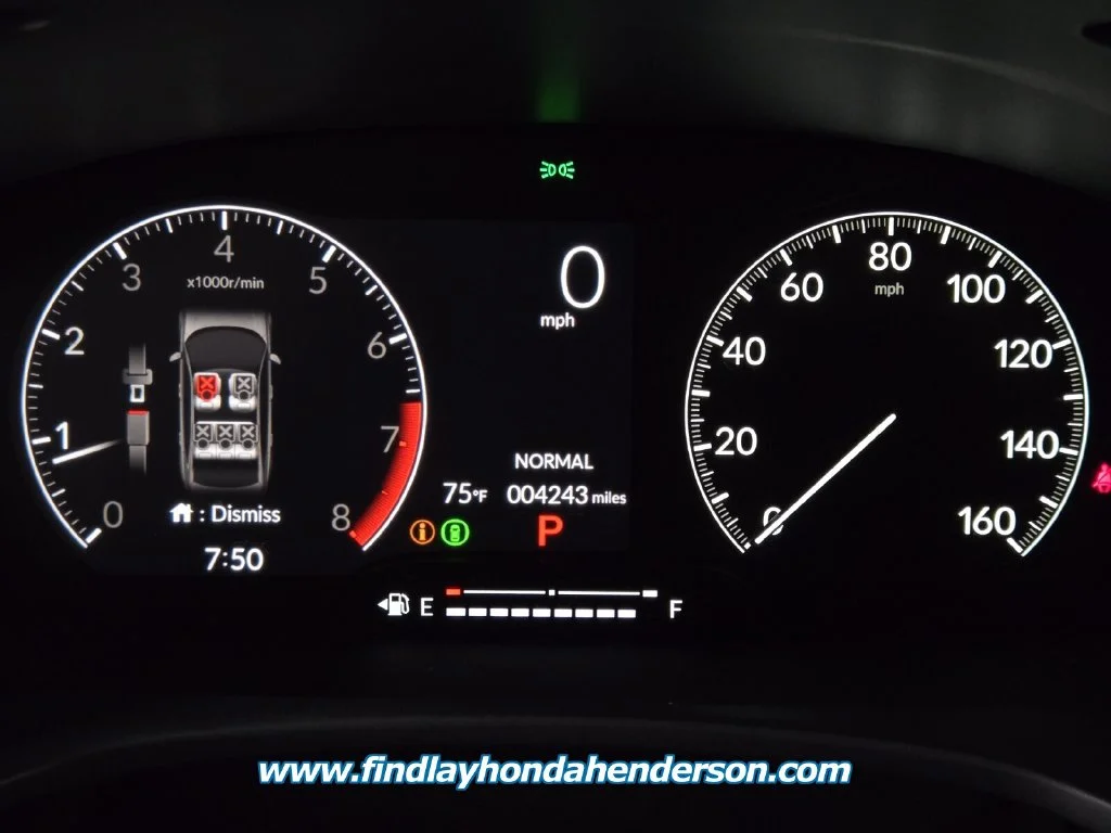 Certified Used 2026 Platinum White Pearl Honda Sport image 31