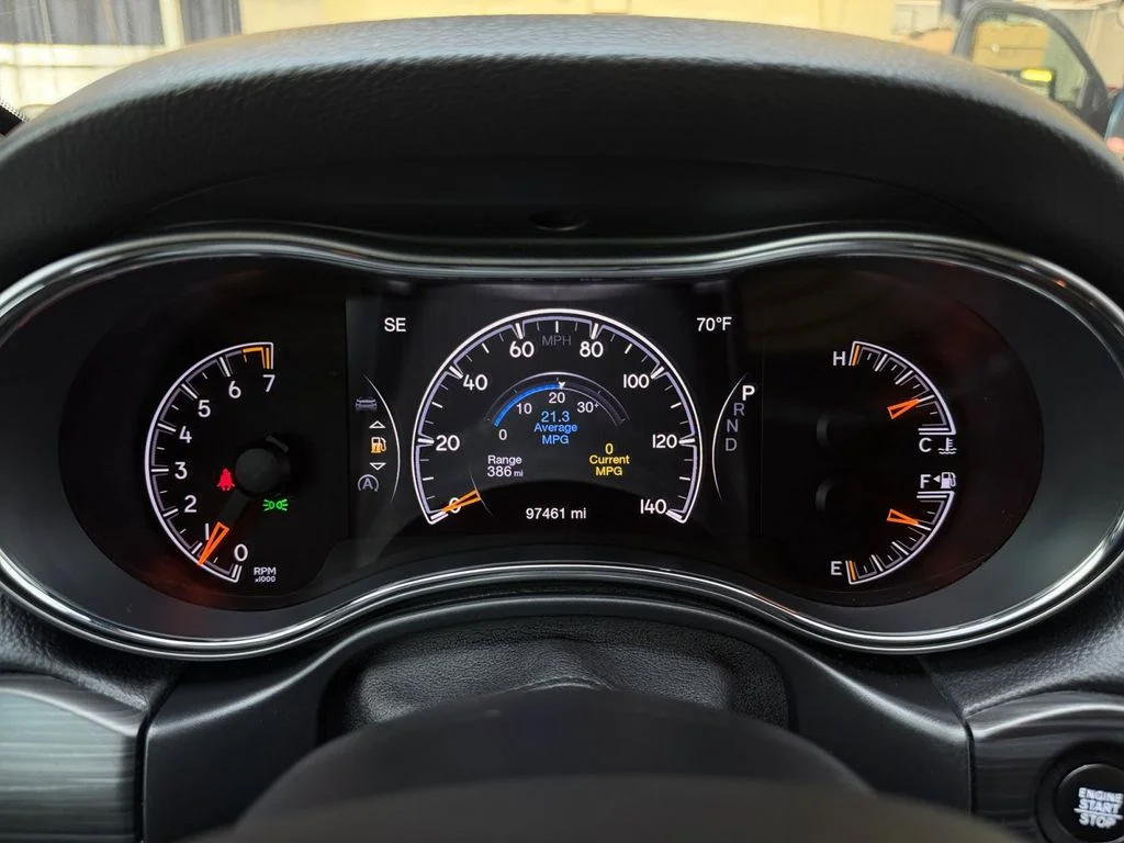 Used 2019 Red Jeep Limited image 18