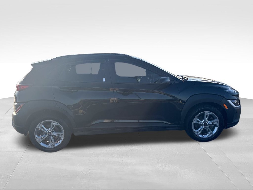 Used 2023 Black Hyundai SEL image 6