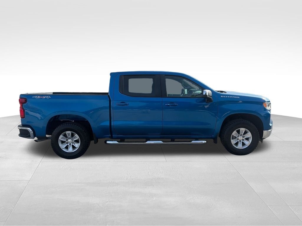 Used 2024 Blue Chevrolet LT image 7