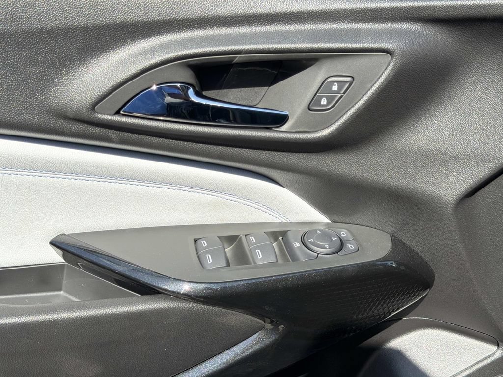 New 2026 Mosaic Black Metallic Chevrolet LT image 20