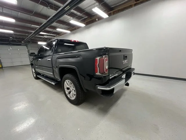 Used 2018 Black GMC SLT image 6
