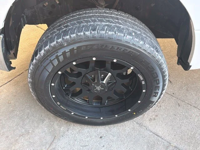 Used 2017 White Ford XLT image 10