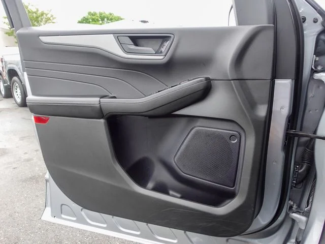 Used 2024 Silver Ford Active image 21