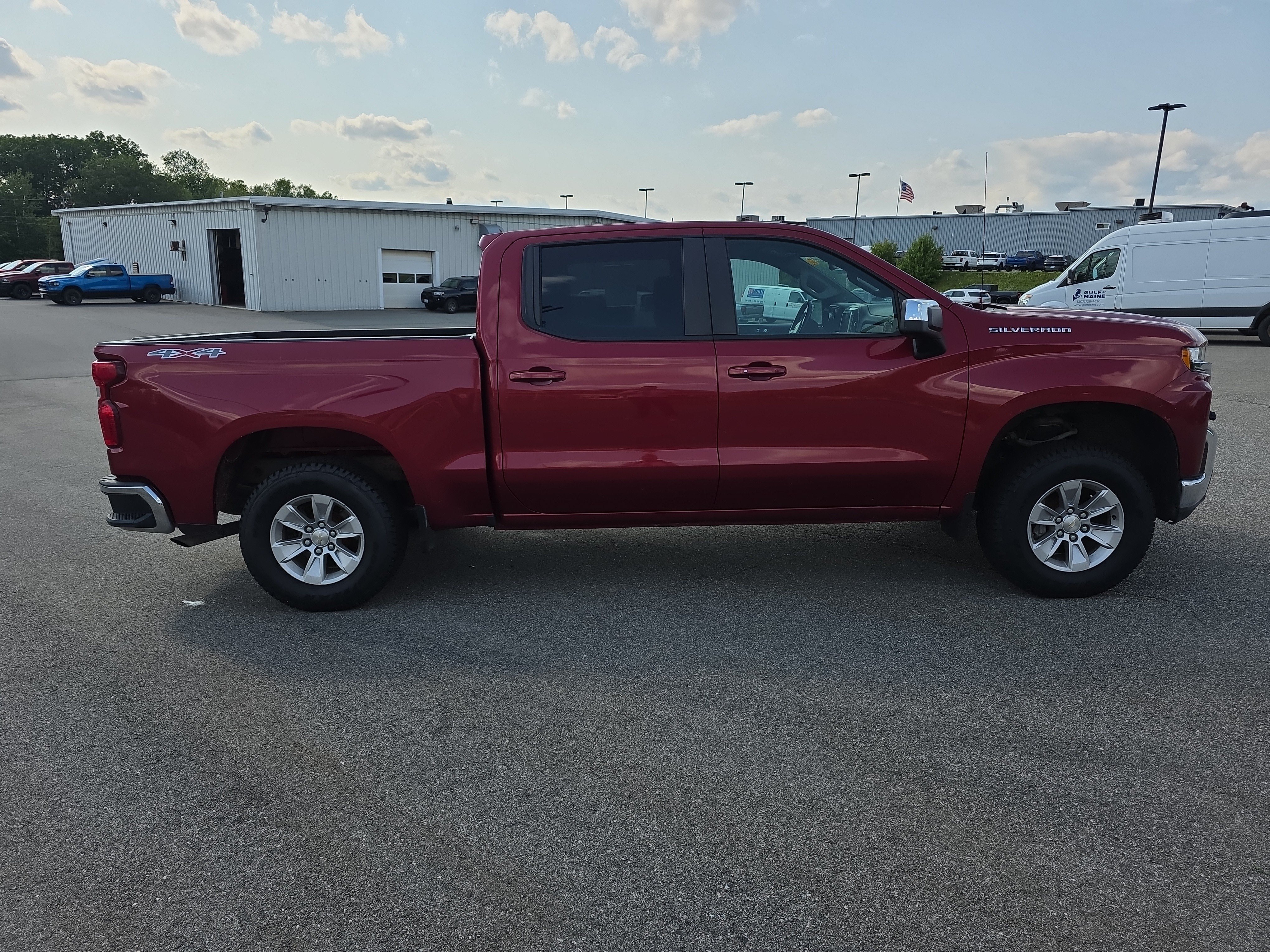 Used 2020 Cajun Red Tintcoat Chevrolet LT image 6