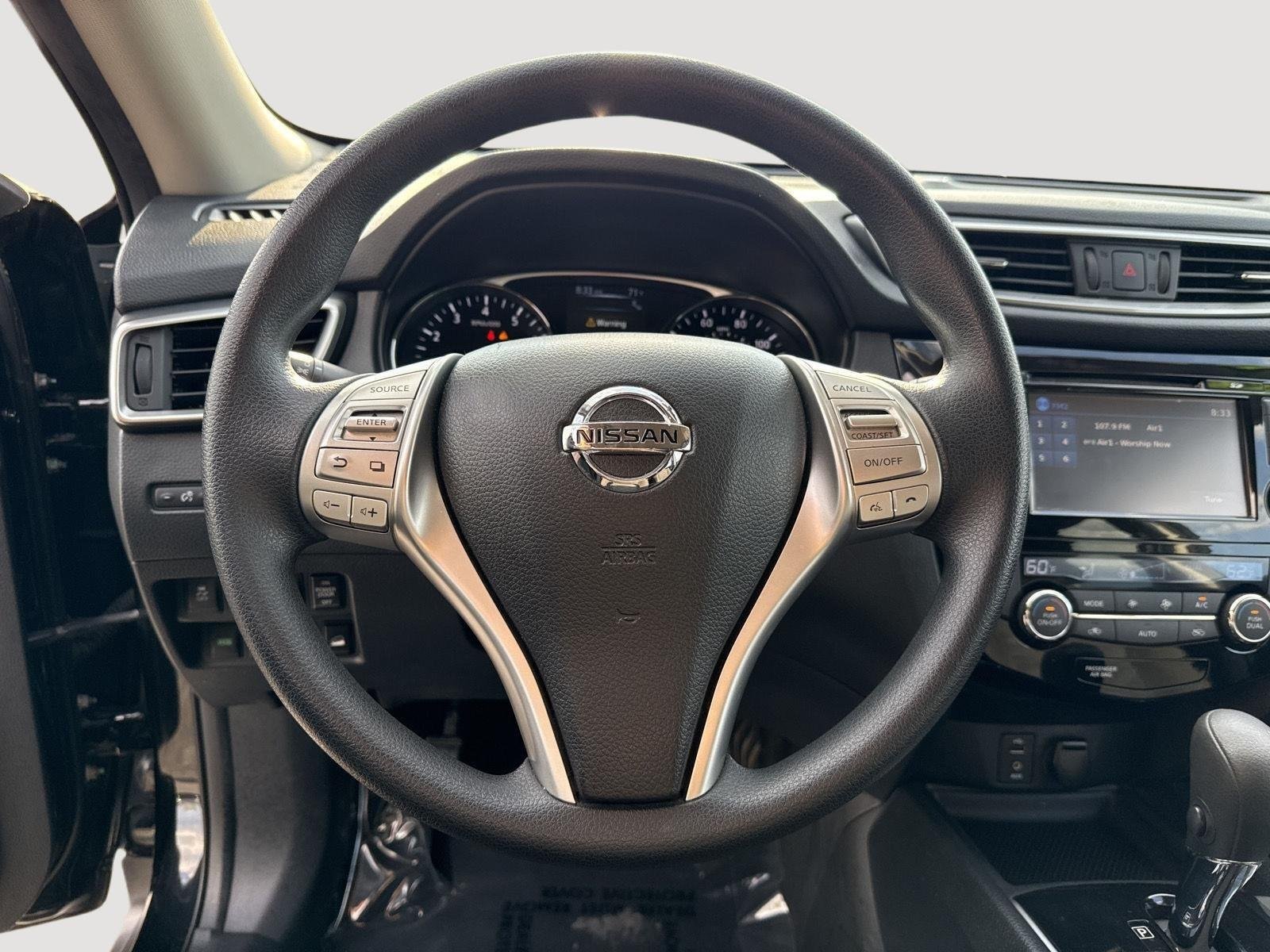 Used 2015 Super Black Nissan SV image 13