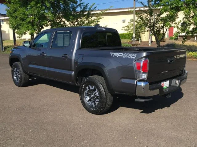 Certified Used 2022 MAGNETIC GRAY MET. Toyota  image 4