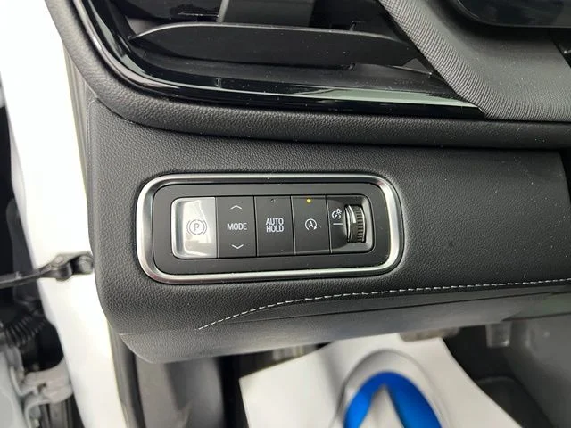 Used 2026 White Buick Sport Touring image 20