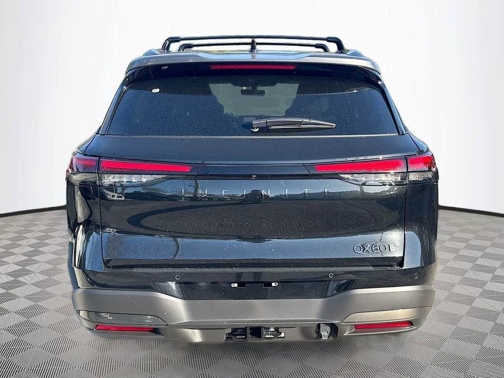 Certified Used 2026 Black INFINITI Autograph image 7