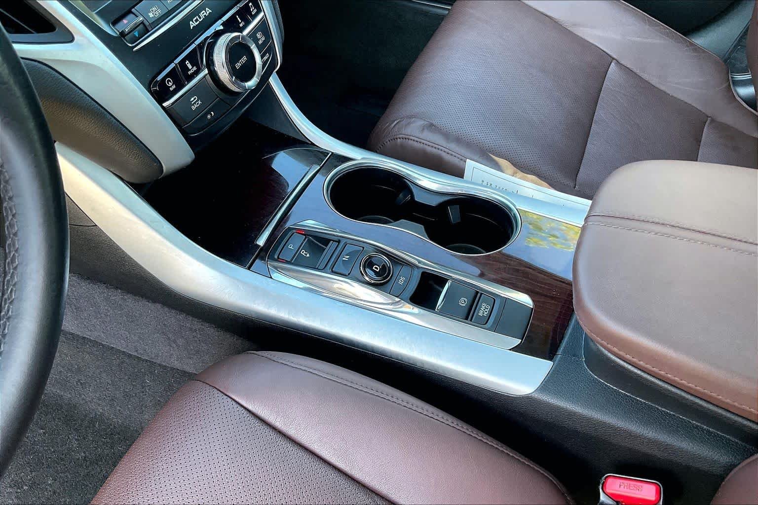 2017 Acura TLX Technology Package - Photo 16