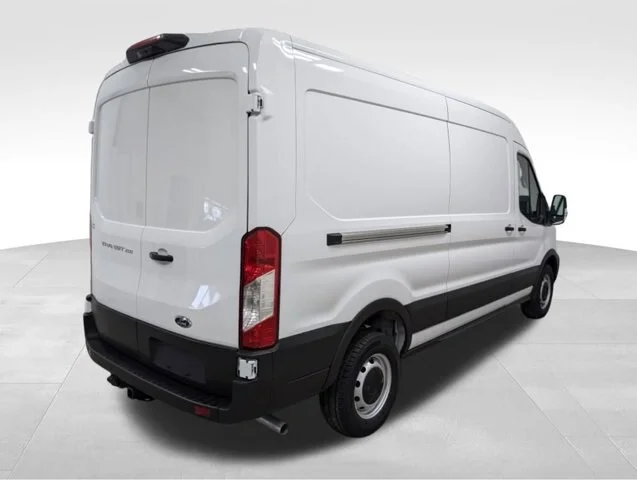New 2025 Oxford White Ford Cargo Van image 20