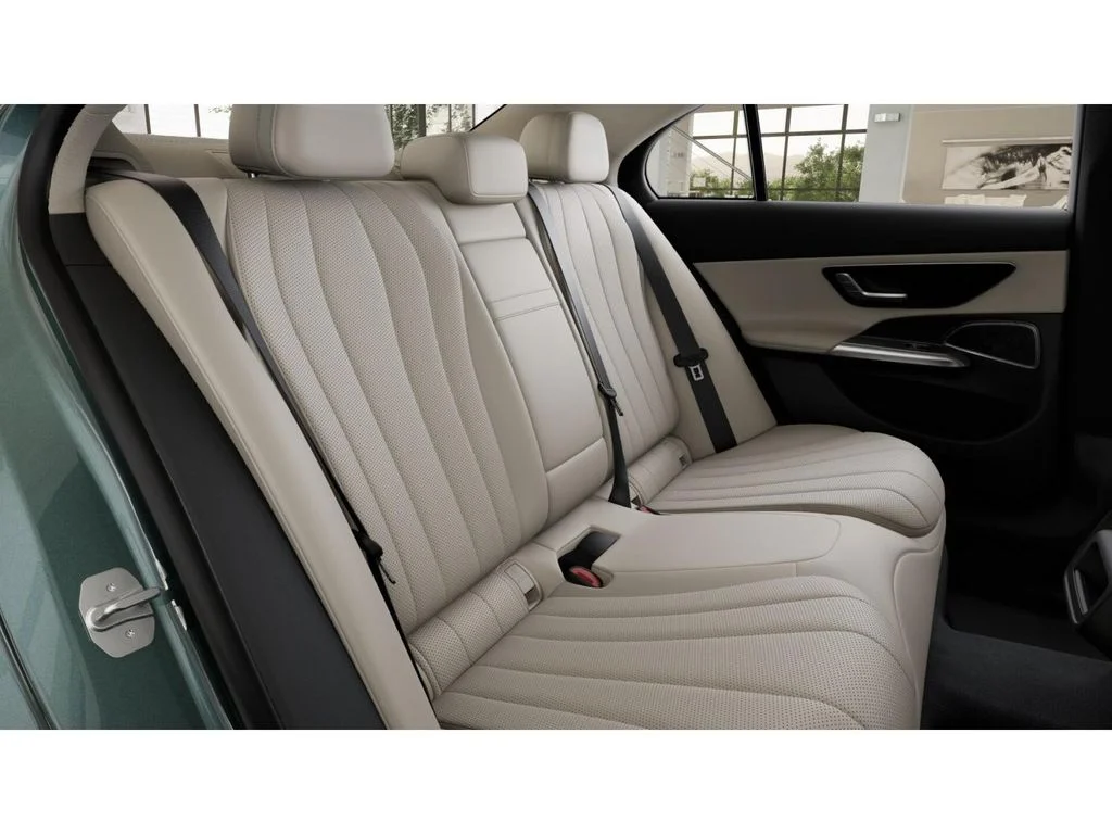 New 2027 Silver Mercedes-Benz E 350 image 5
