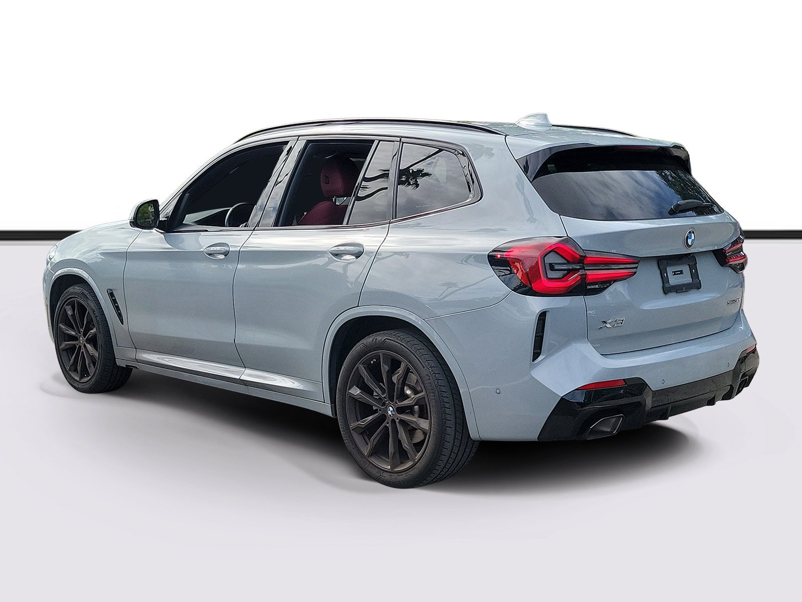 Certified Used 2024 Brooklyn Grey Metallic BMW sDrive30i image 4