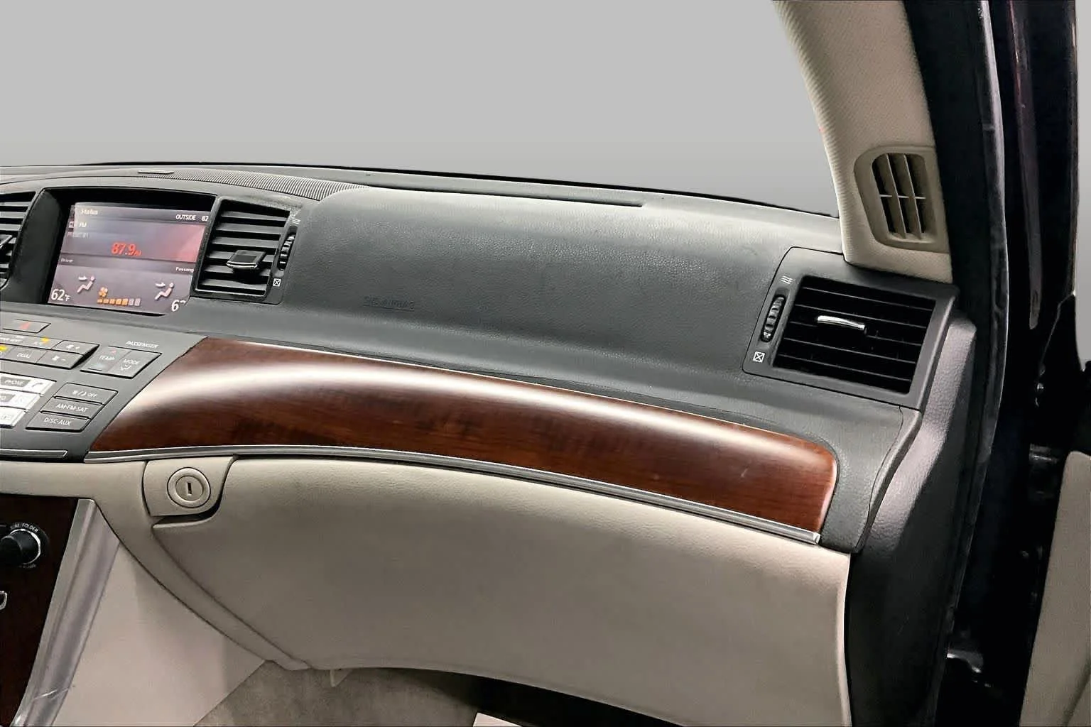 Used 2010 Blue Slate INFINITI  image 18