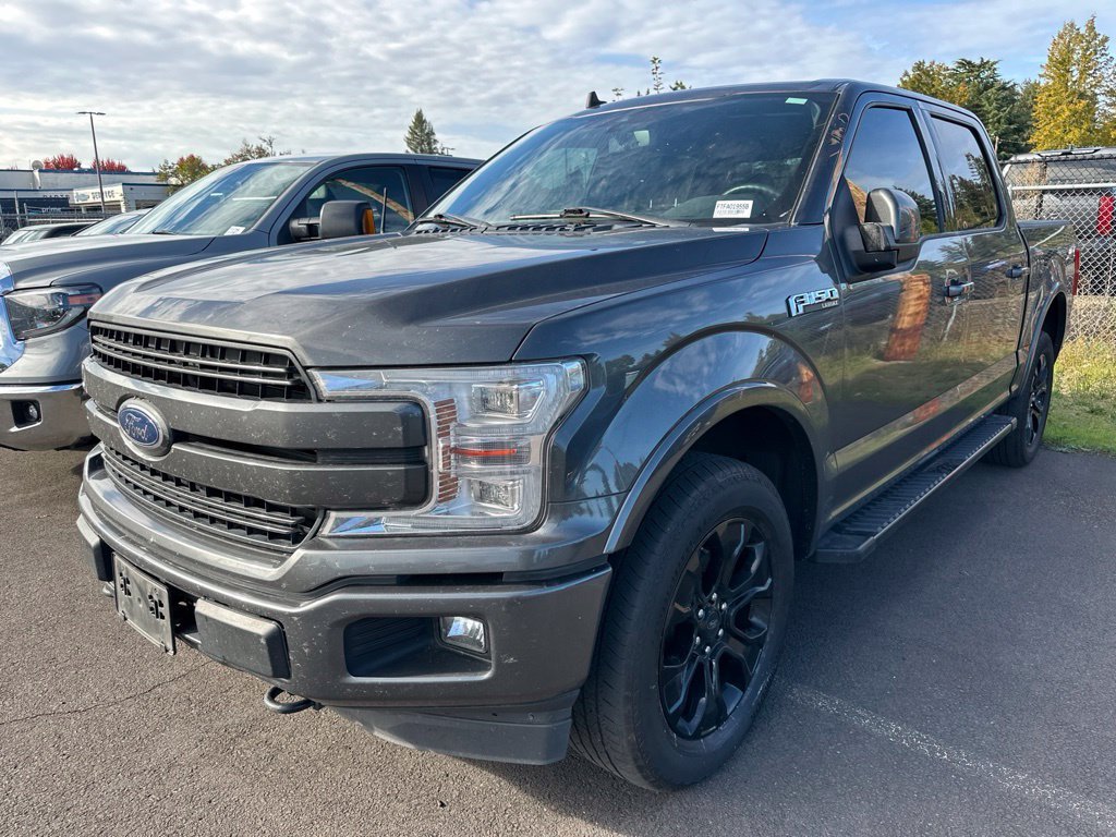 Used 2017 White Platinum Clearcoat Metallic Ford Lariat image 1
