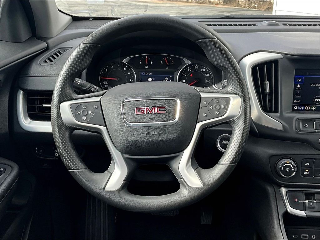 Used 2024 Ebony Twilight Metallic GMC SLE image 17