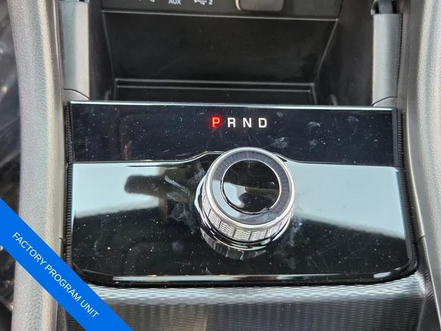 Used 2025 Silver Jeep Limited image 19