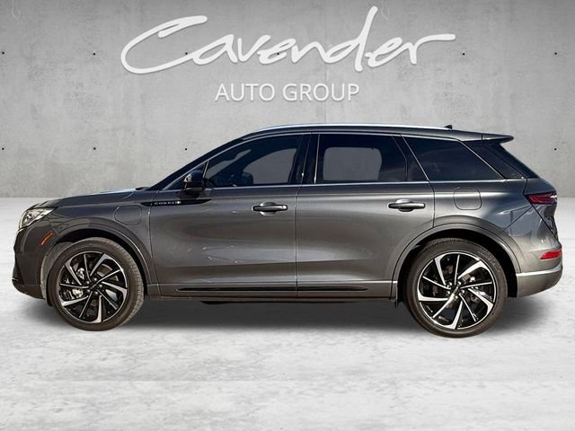 Used 2024 Gray Lincoln Grand Touring image 13