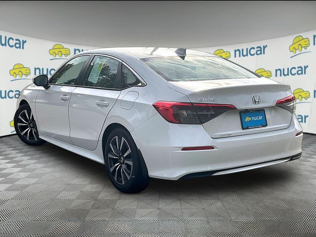 Used 2023 White Honda EX image 4