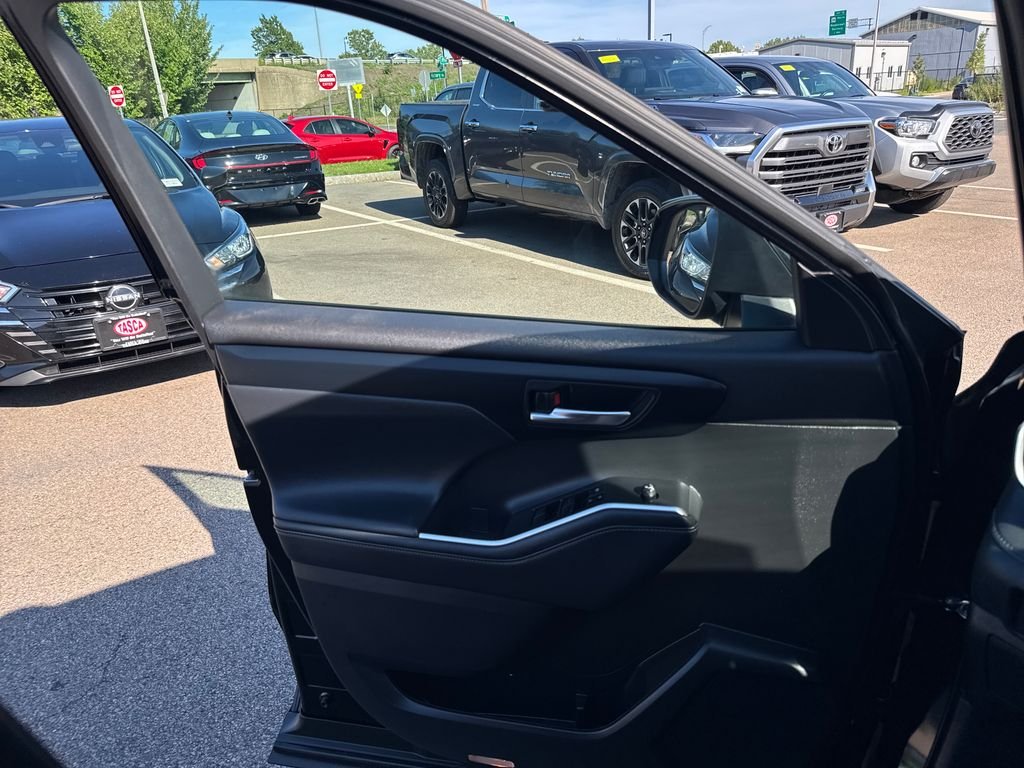 Used 2022 Black Toyota XSE image 37
