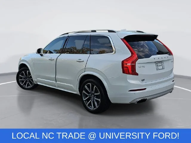 Used 2017 White Volvo T6 Momentum image 5