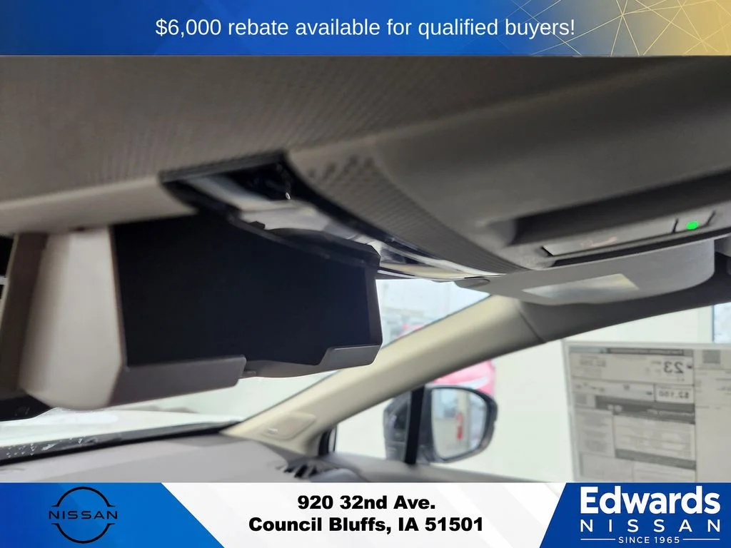 New 2026 Everest White Pearl TriCoat Nissan SL image 36