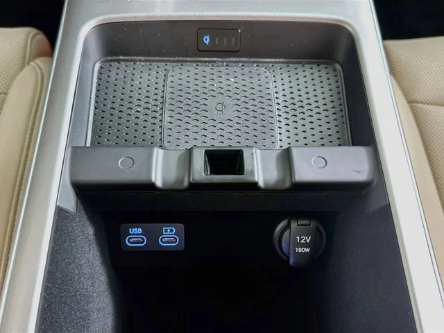 New 2027 Genesis GV70 2.5T Select