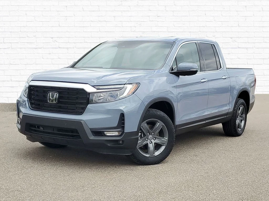 2023 Honda Ridgeline RTL-E AWD's photo