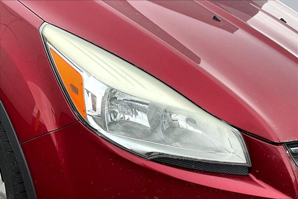 Used 2013 Red Ford SE image 33