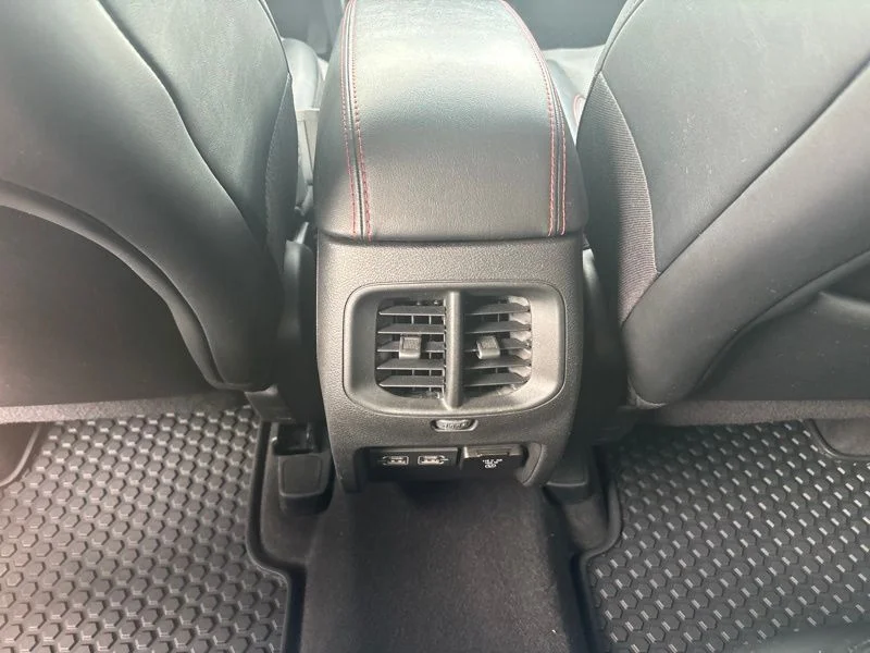Used 2022 Silver Jeep Trailhawk image 20