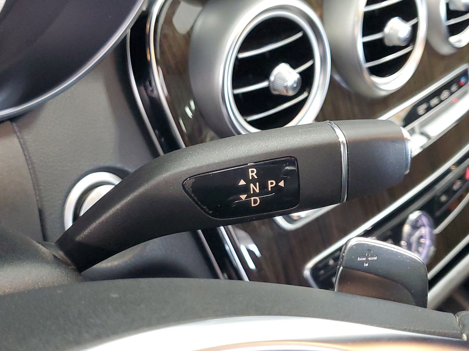 Used 2015 Silver Mercedes-Benz C 400 image 18