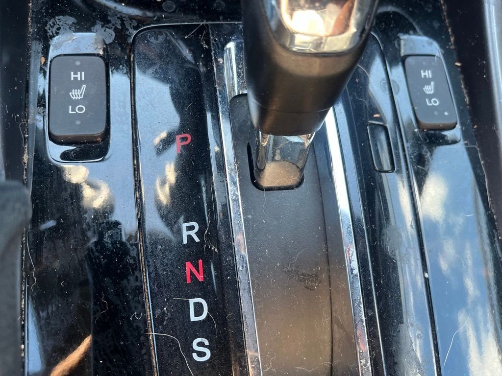 Used 2016  Honda Touring image 22