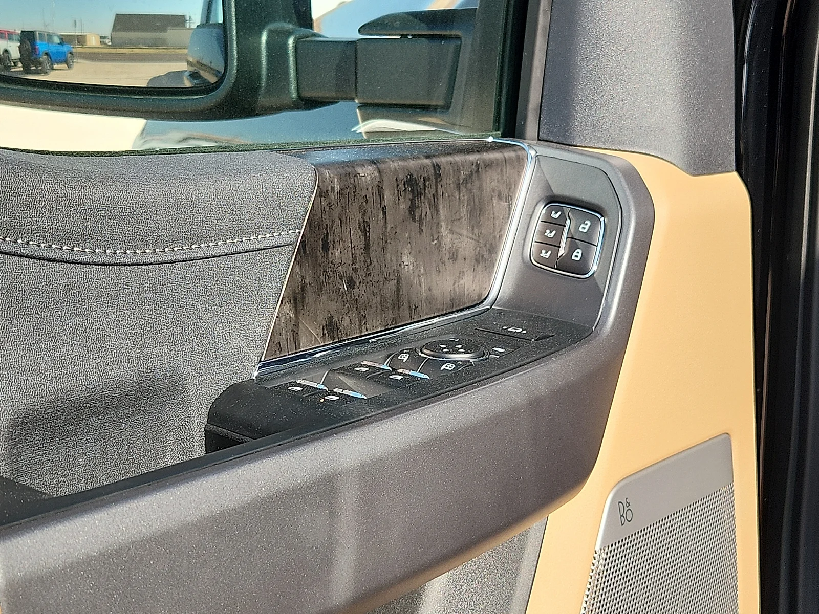 New 2026 Black Metallic Ford Lariat image 15