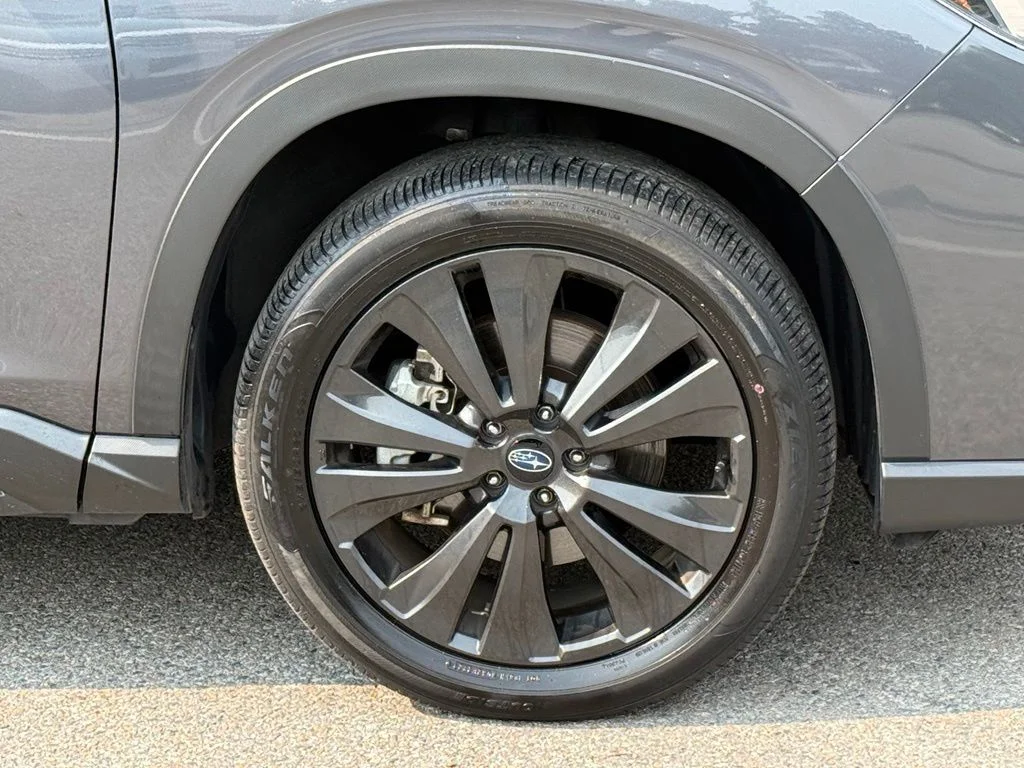 Used 2022 Gray Subaru Onyx Edition image 12