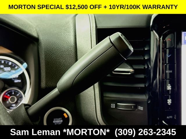 New 2026 Diamond Black Crystal Pearl-Coat Exterior Paint Ram Black Express image 17