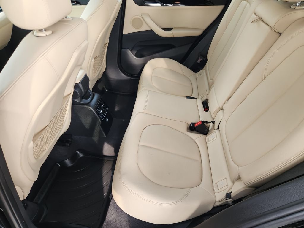 Used 2017 Jet Black BMW xDrive28i image 31