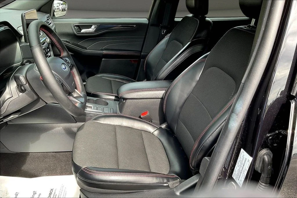 Used 2025 Black Ford ST-Line image 23