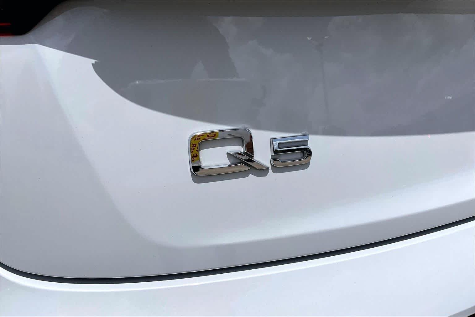 Used 2025 WHITE Audi S line Premium image 10