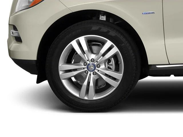 Used 2013 Arctic White Mercedes-Benz ML 350 image 14