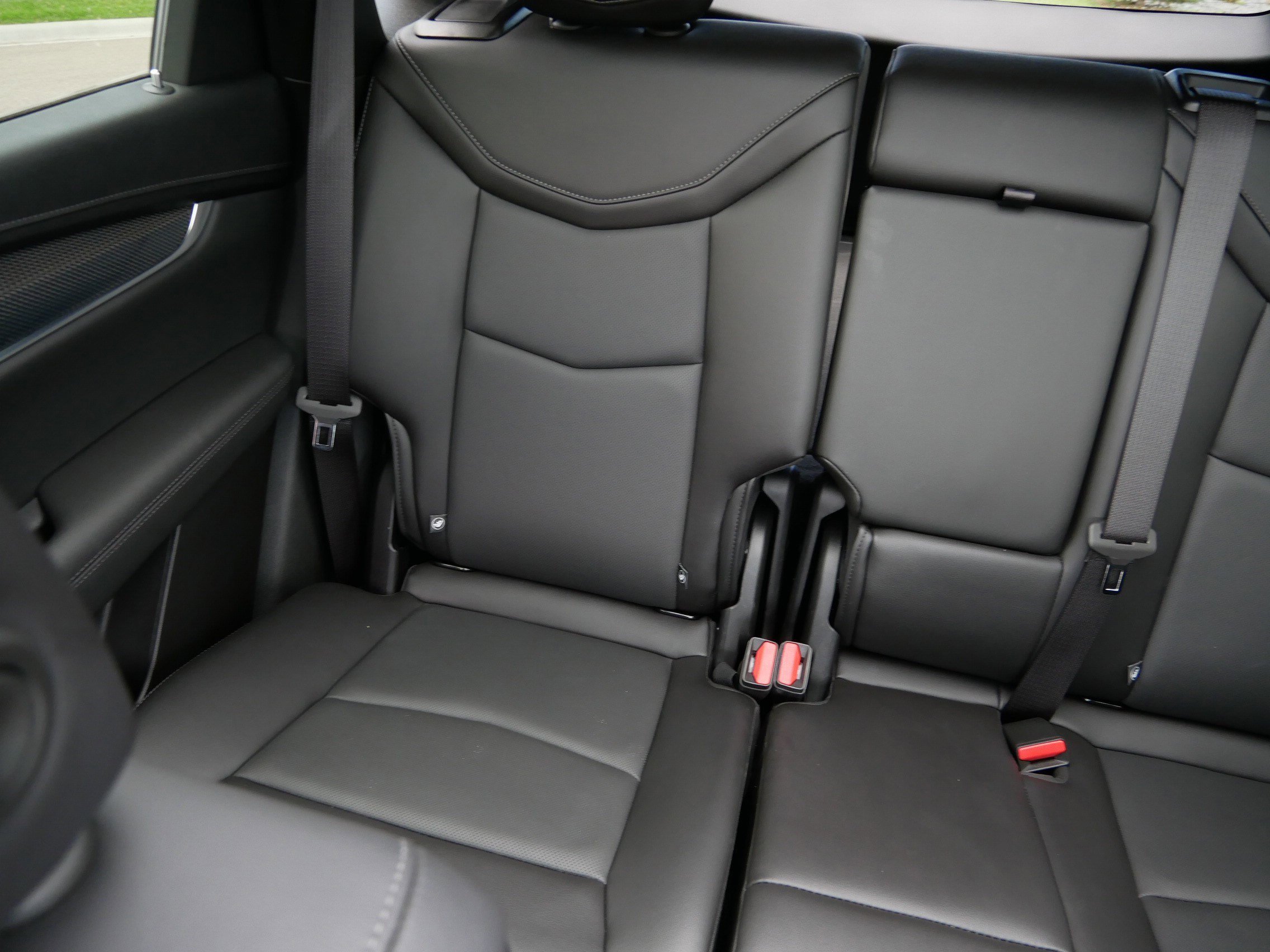 Used 2023 Wilder Metallic Cadillac Sport image 12