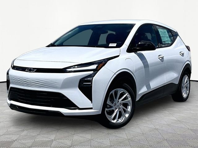 New 2027 Summit White Chevrolet LT image 3
