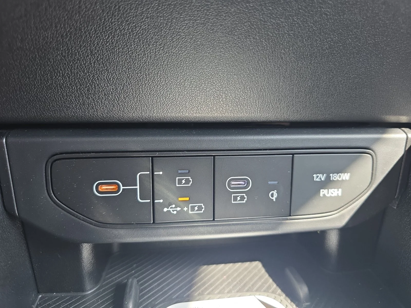 Certified Used 2025 Wave Blue Kia GT-Line image 19