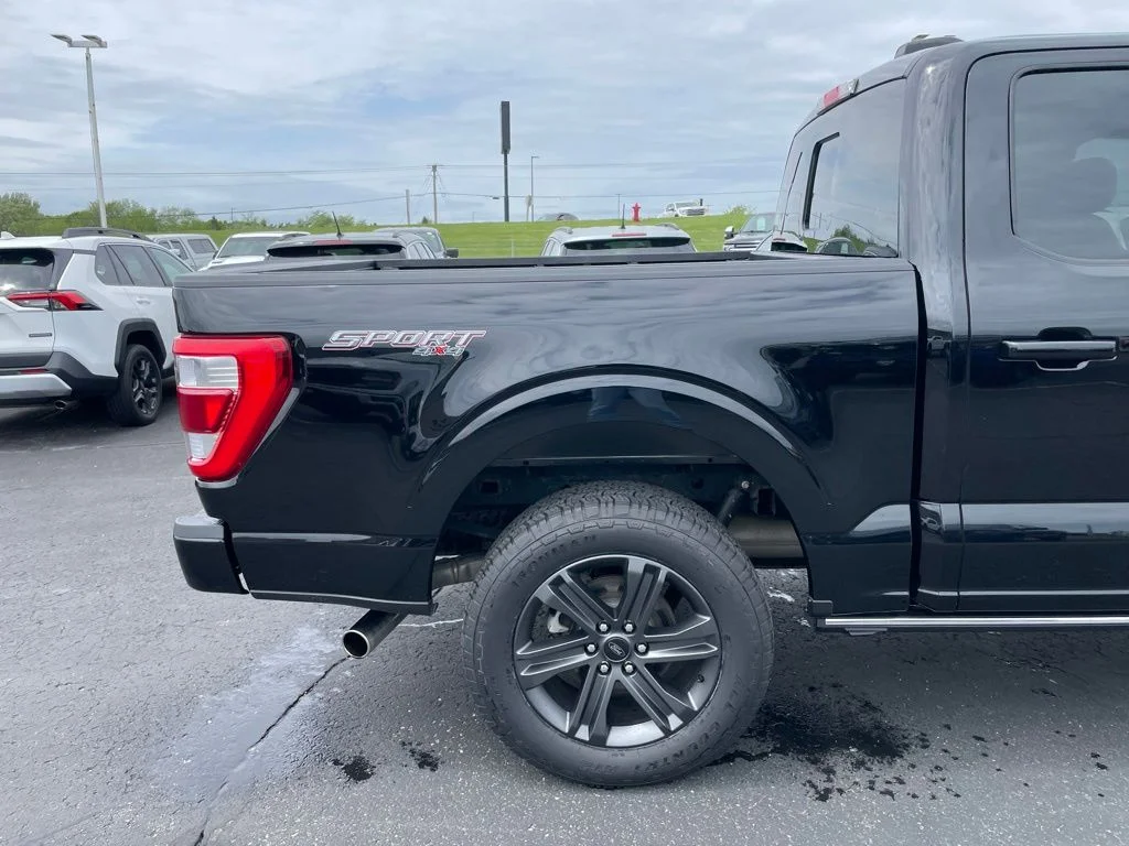 Used 2023 Black Ford Lariat image 32