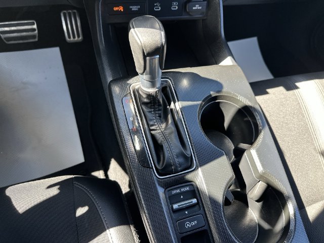 Used 2025  Honda Sport image 22