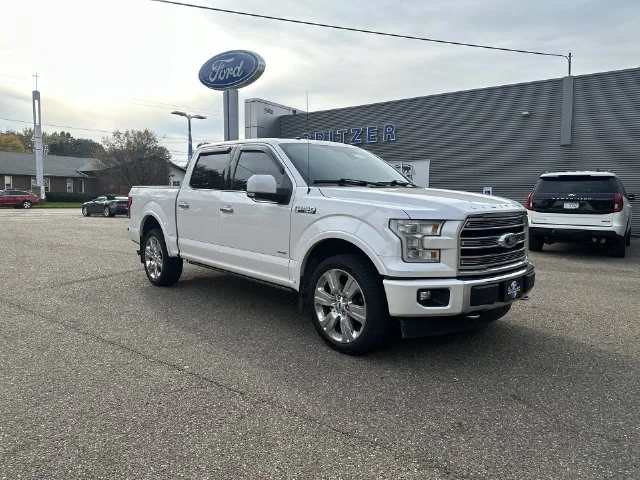 Used 2017 White Ford Limited image 17