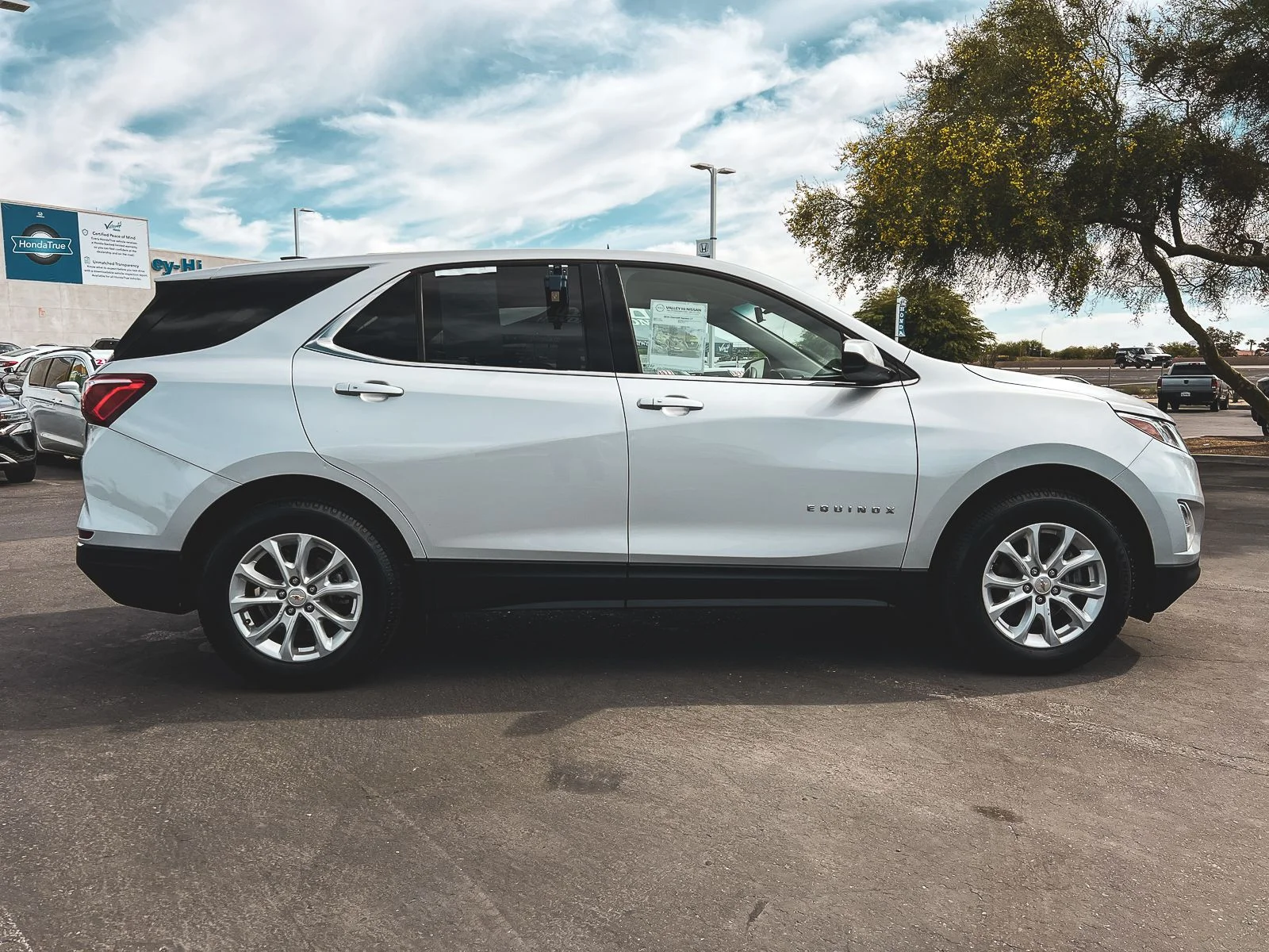 2019 Chevrolet Equinox LT - Photo 8