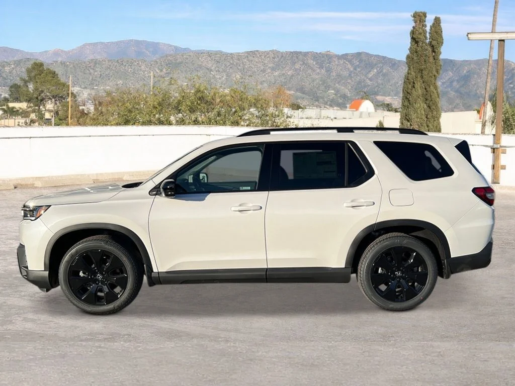 New 2026 Platinum White Pearl Honda Black Edition image 2